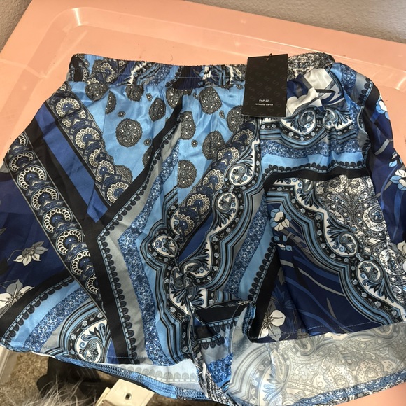 All Over Print Elastic Waist Shorts - Picture 2 of 4